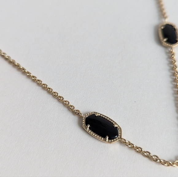 Kendra Scott Kelsie Station Opera Necklace Onyx Gold Plated Chain - Picture 2 of 7